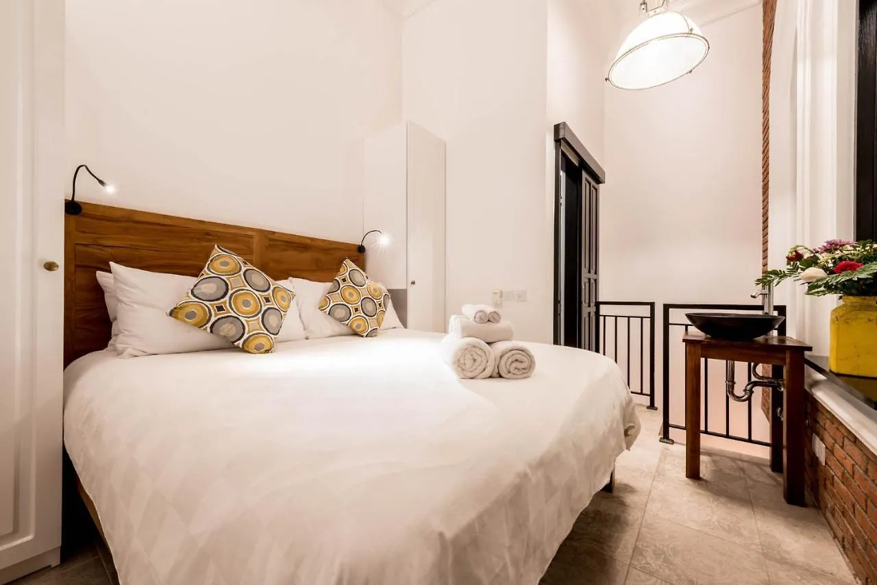 Central 1 Bedroom Villa 5 Min Walk To Seminyak Beach